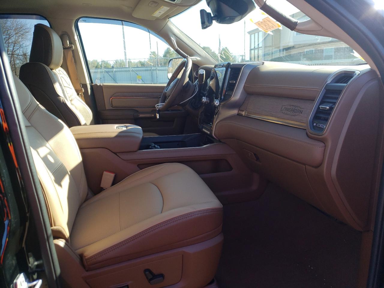 Photo 5 from auction – 2022 RAM 2500 LONGH with VIN 3C6UR5GL5NG162236