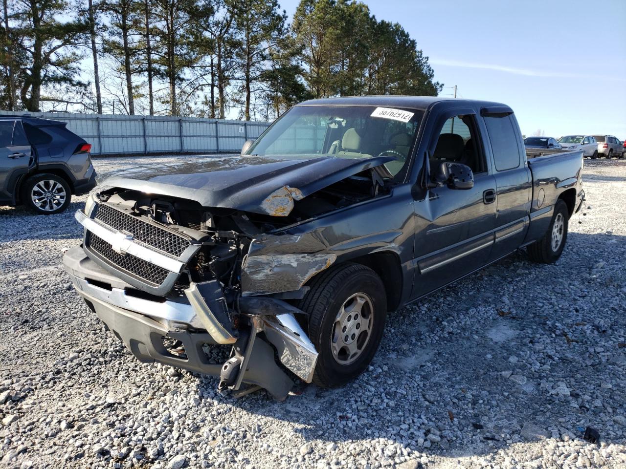 Photo 2 from auction – 2004 CHEVROLET SILVERADO with VIN 2GCEC19T341109479
