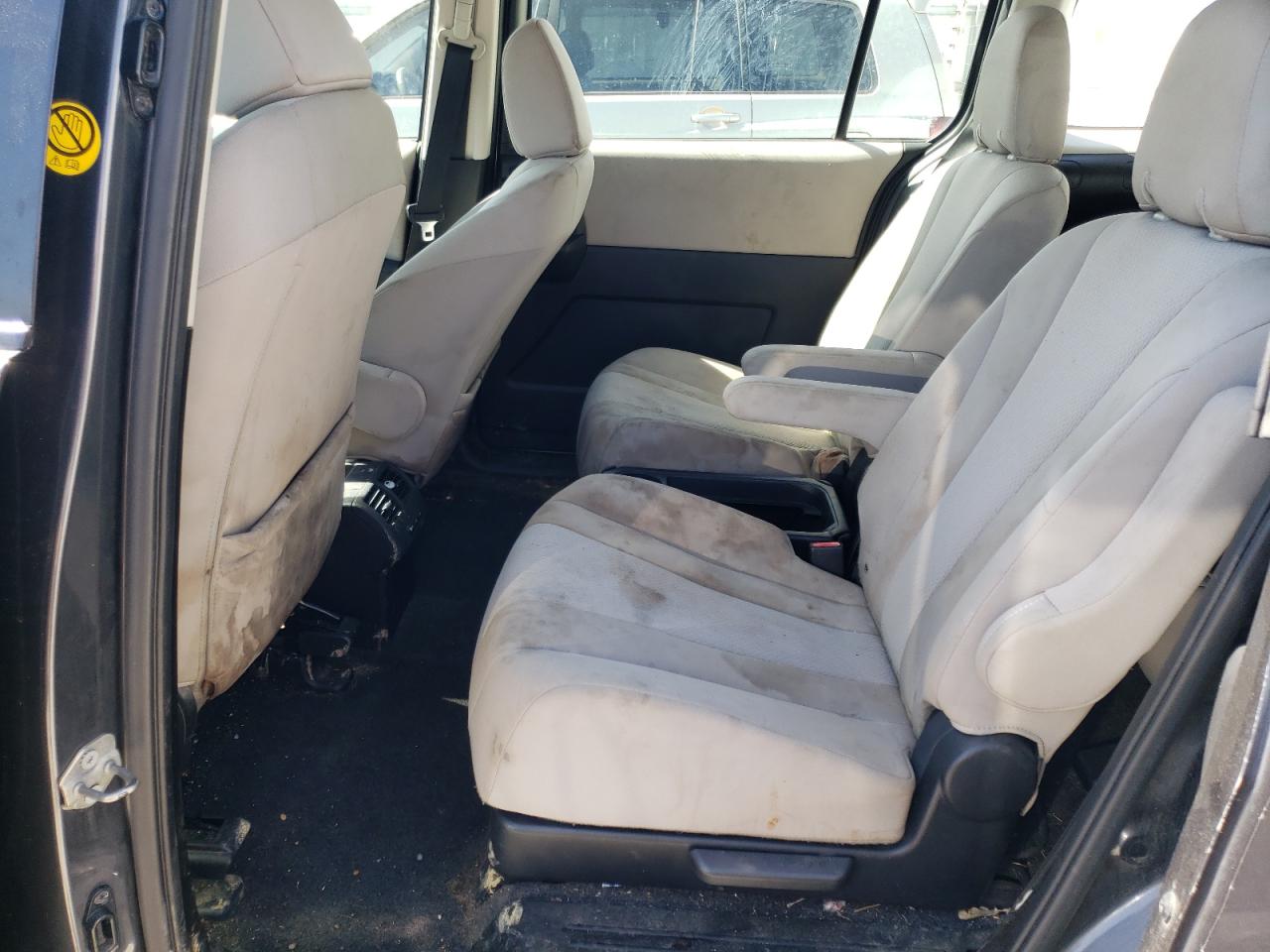 Photo 6 from auction – 2014 MAZDA 5 TOURING with VIN JM1CW2CL6E0166205