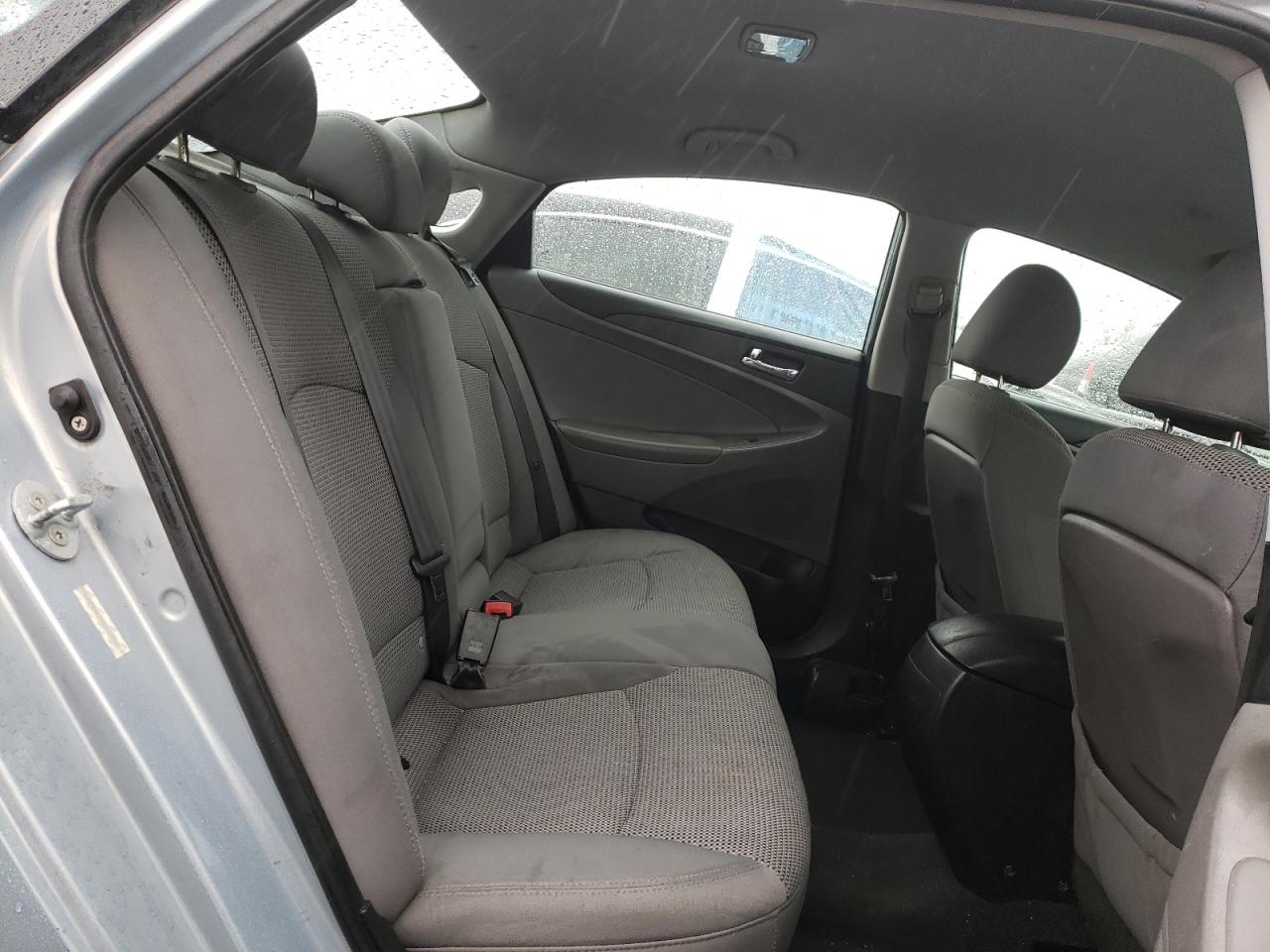 Photo 6 from auction – 2011 HYUNDAI SONATA GLS with VIN 5NPEB4AC0BH083922