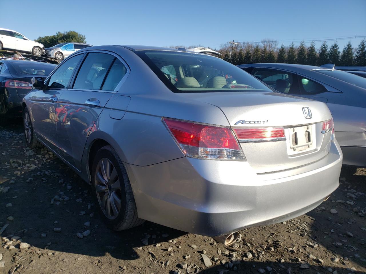 Photo 3 from auction – 2012 HONDA ACCORD EXL with VIN 1HGCP3F84CA034353