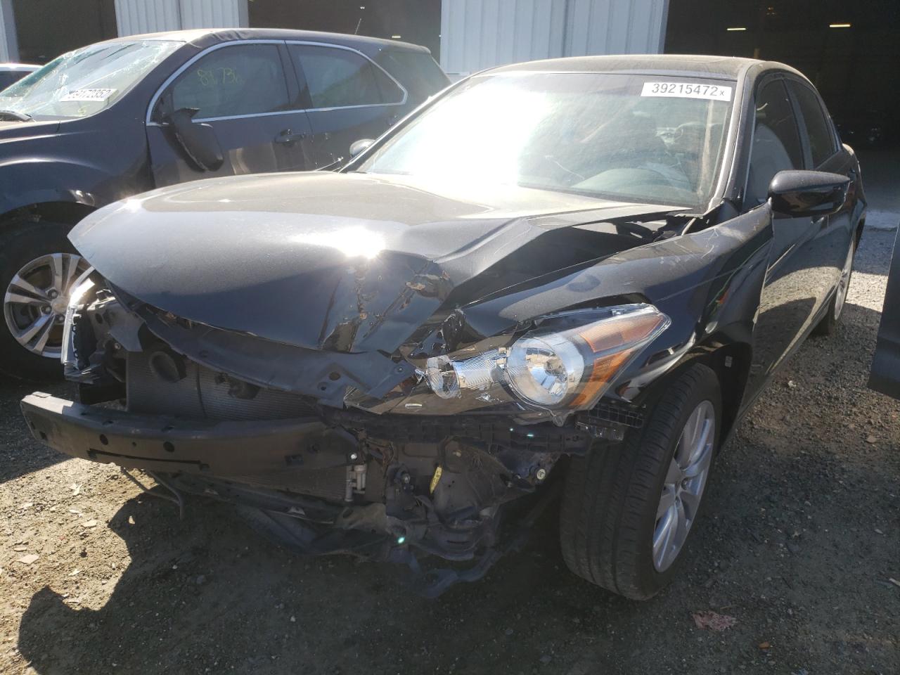 Photo 2 from auction – 2011 HONDA ACCORD EXL with VIN 1HGCP2F84BA035124