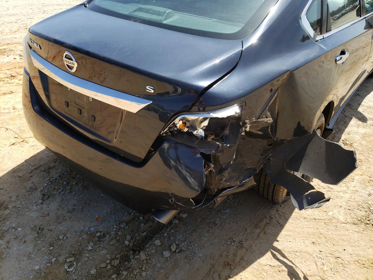 Photo 9 from auction – 2015 NISSAN ALTIMA 2.5 with VIN 1N4AL3AP5FN334485