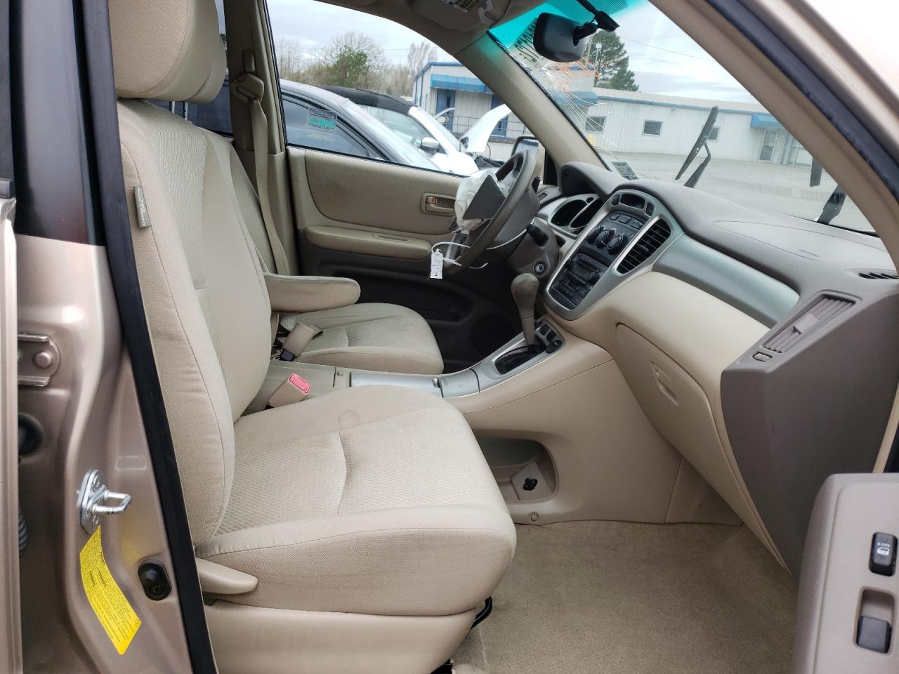 Photo 5 from auction – 2006 TOYOTA HIGHLANDER with VIN JTEEW21A260024926