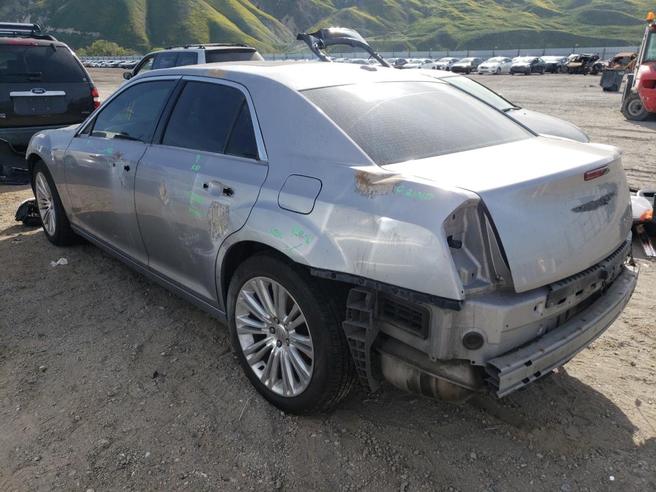 Photo 3 from auction – 2011 CHRYSLER 300C with VIN 2C3CA6CT3BH522482