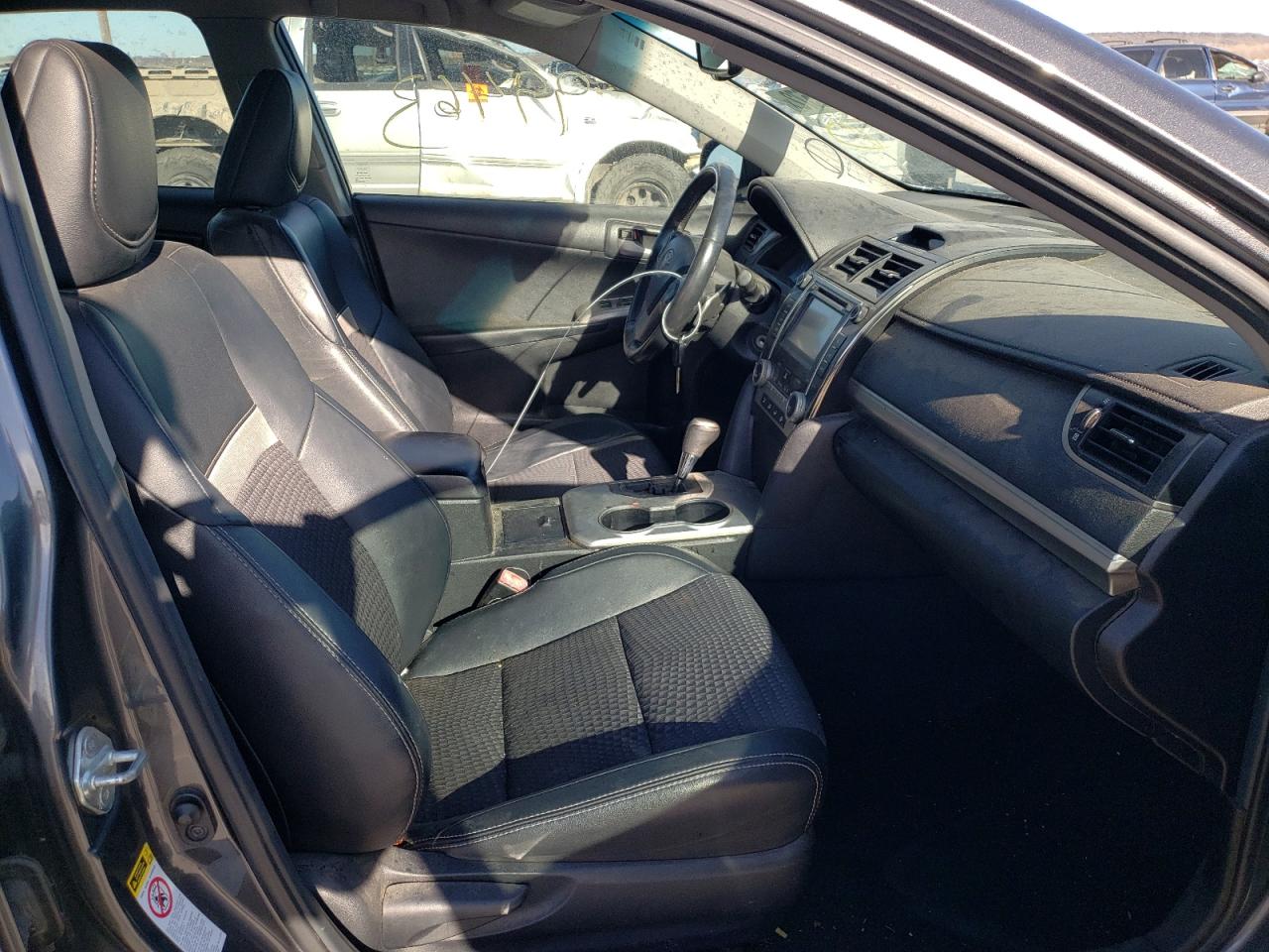 Photo 5 from auction – 2012 TOYOTA CAMRY BASE with VIN 4T1BF1FK1CU062165