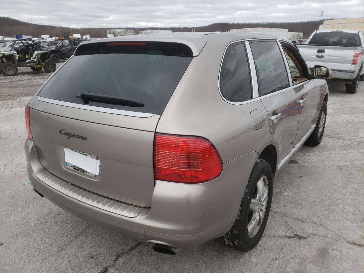 Photo 4 from auction – 2005 PORSCHE CAYENNE with VIN WP1AA29P25LA24074