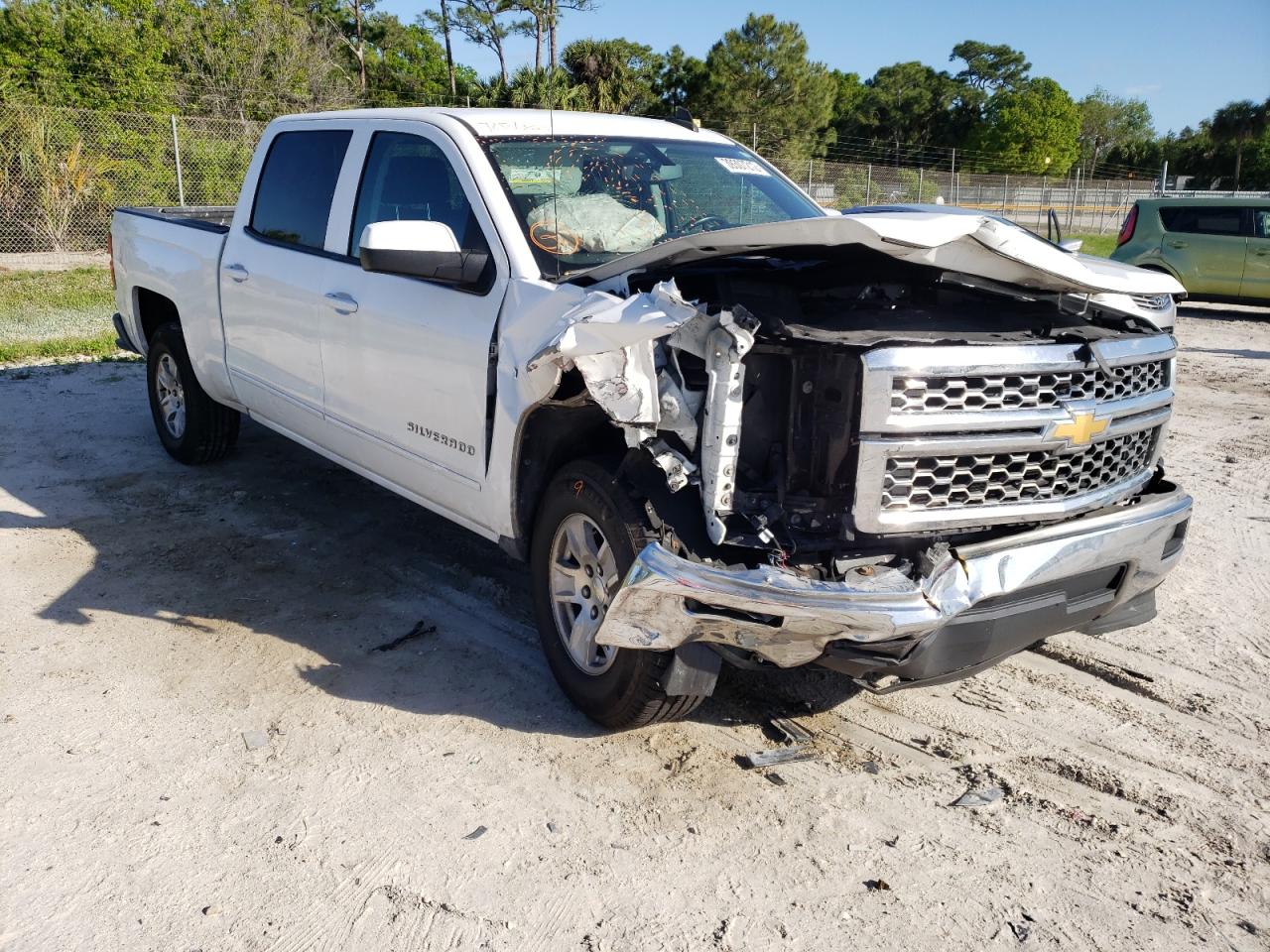 CHEVROLET SILVERADO 2015 with VIN 3GCPCREH6FG486763 - Photo from auction
