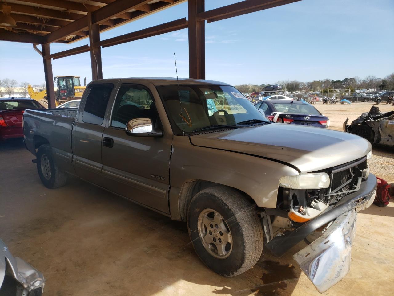 CHEVROLET SILVERADO 1999 with VIN 2GCEC19V3X1227408 - Photo from auction
