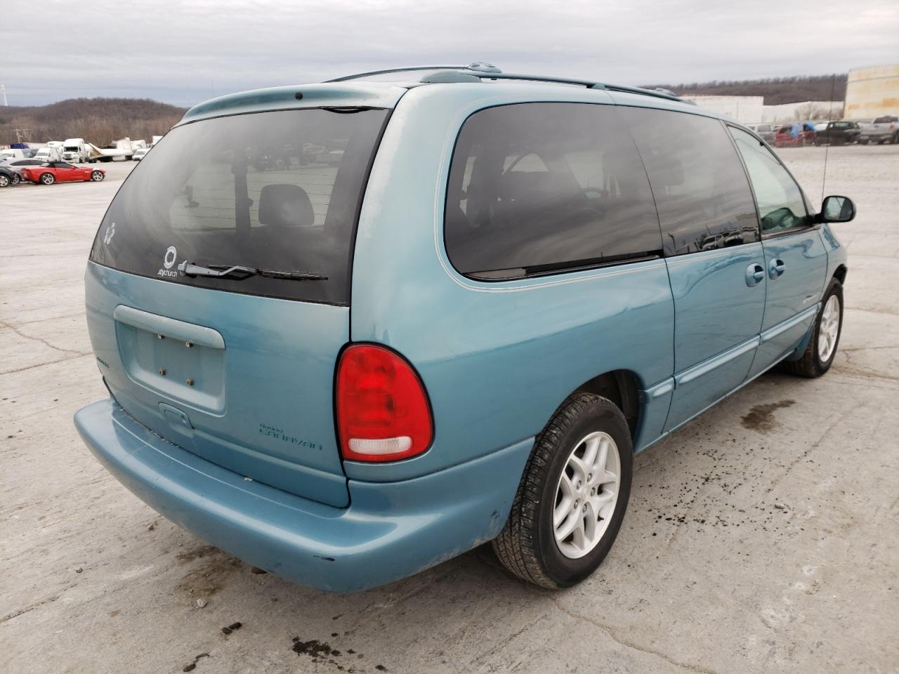 Photo 4 from auction – 1998 DODGE GRAND CARA with VIN 1B4GP44G4WB714166