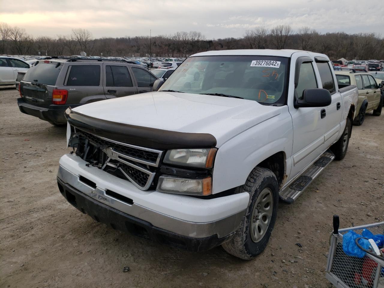 Photo 2 from auction – 2006 CHEVROLET SILVERADO with VIN 2GCEK13Z361271129