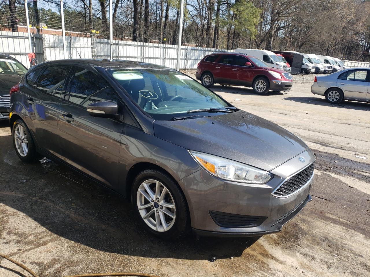 Фото 1 с аукциона – 2015 FORD FOCUS SE с VIN 1FADP3K24FL302028