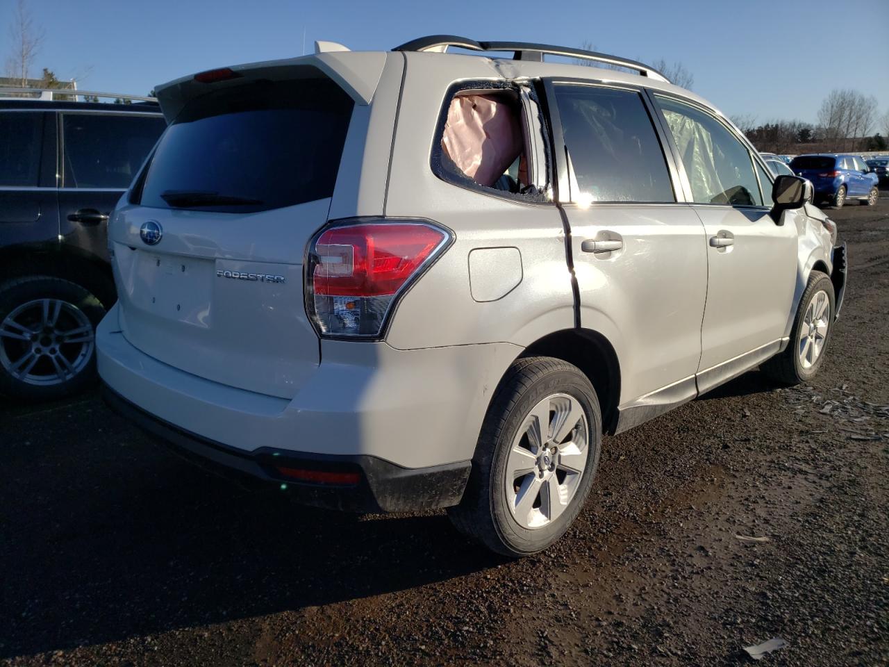 Photo 4 from auction – 2018 SUBARU FORESTER 2 with VIN JF2SJEDC4JH457051