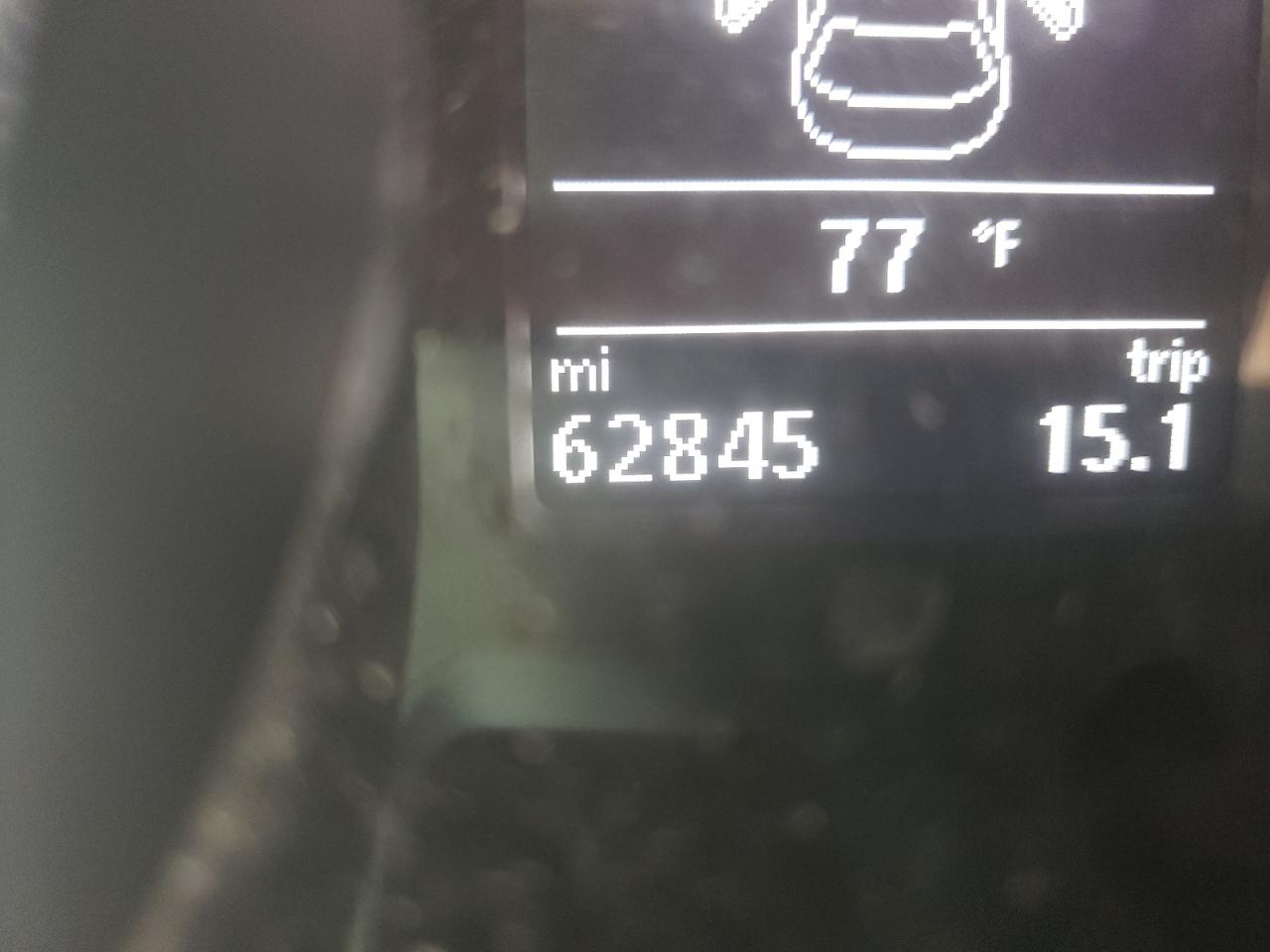 Photo 8 from auction – 2016 VOLKSWAGEN JETTA SEL with VIN 3VWL07AJ6GM358754