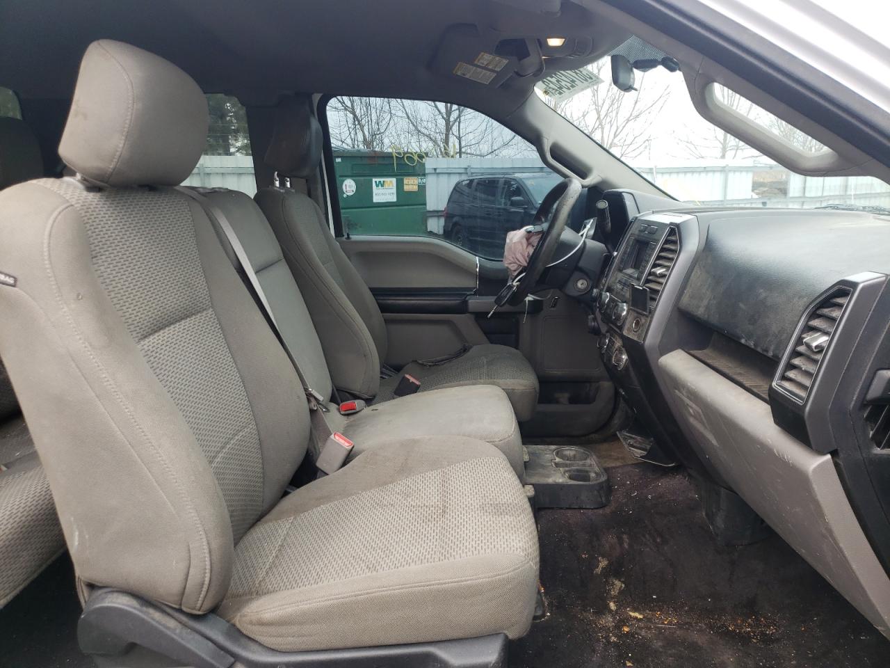 Photo 5 from auction – 2017 FORD F150 SUPER with VIN 1FTFX1EF0HKC56633