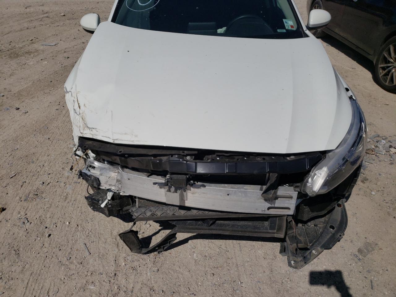 Photo 9 from auction – 2020 NISSAN ALTIMA S with VIN 1N4BL4BV7LC224326