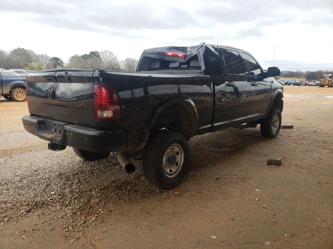 Photo 4 from auction – 2014 RAM 2500 LARAM with VIN 3C6UR5NL2EG152055
