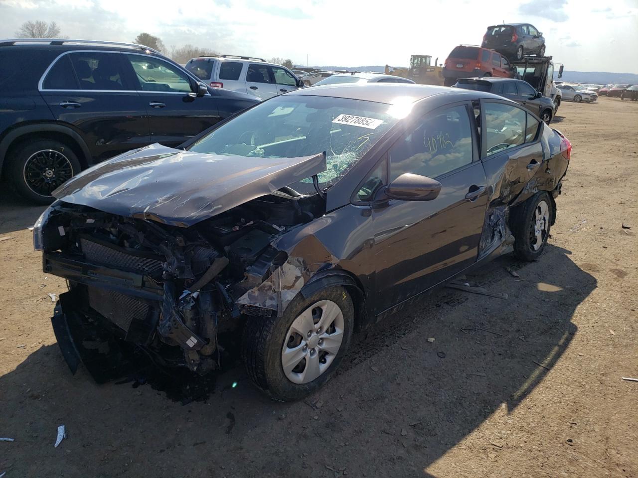 Photo 2 from auction – 2018 KIA FORTE LX with VIN 3KPFK4A71JE178824