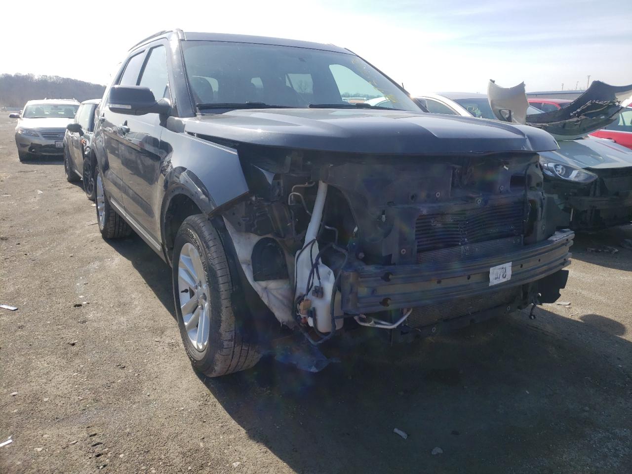 FORD EXPLORER X 2017 with VIN 1FM5K7DH6HGD40986 - Photo from auction