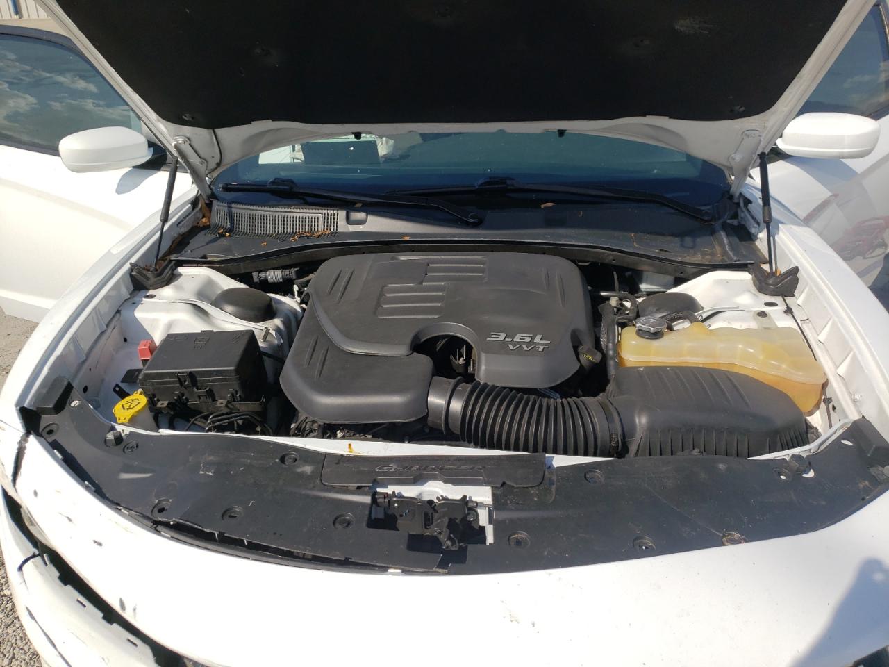 Photo 7 from auction – 2018 DODGE CHARGER SX with VIN 2C3CDXHG0JH125531