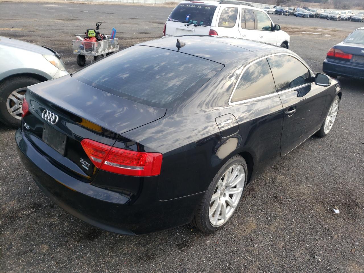 Photo 4 from auction – 2011 AUDI A5 PREMIUM with VIN WAULFAFR5BA030614