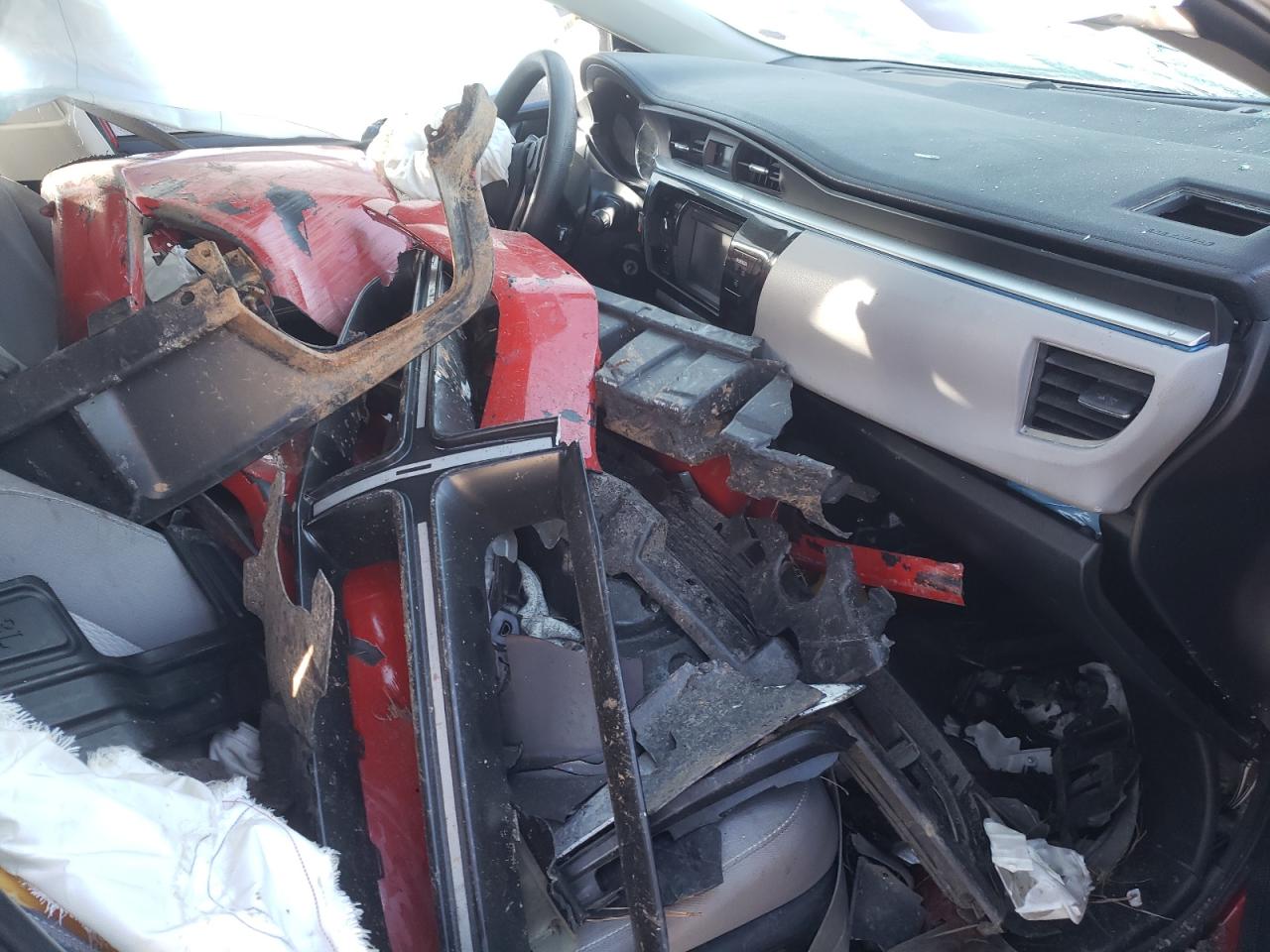 Photo 5 from auction – 2014 TOYOTA COROLLA L with VIN 5YFBURHE5EP075694