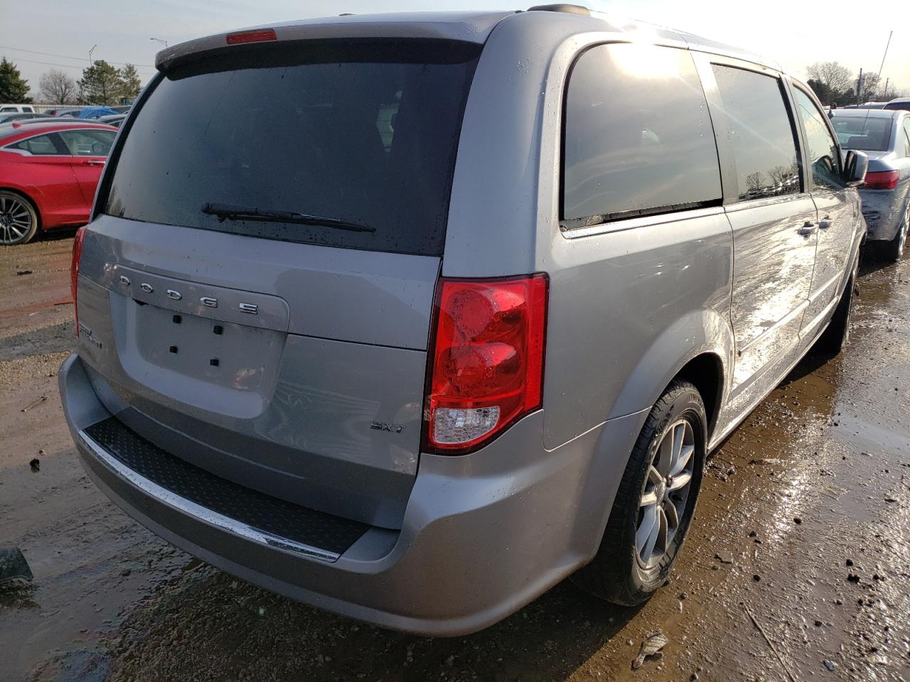 Photo 4 from auction – 2014 DODGE GRAND CARA with VIN 2C4RDGCGXER258052