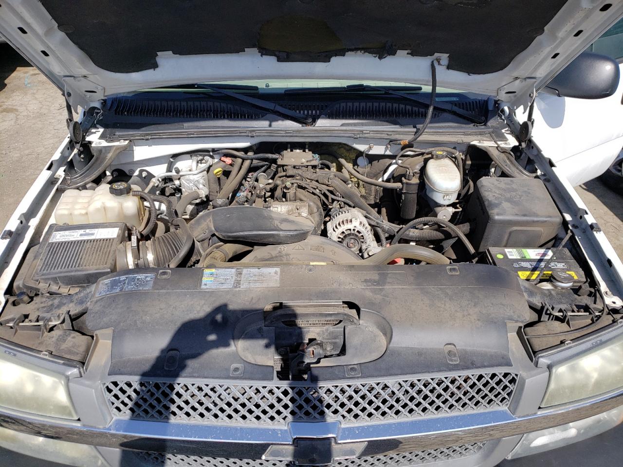 Photo 7 from auction – 2003 CHEVROLET SILVERADO with VIN 1GCEC19V13Z298530