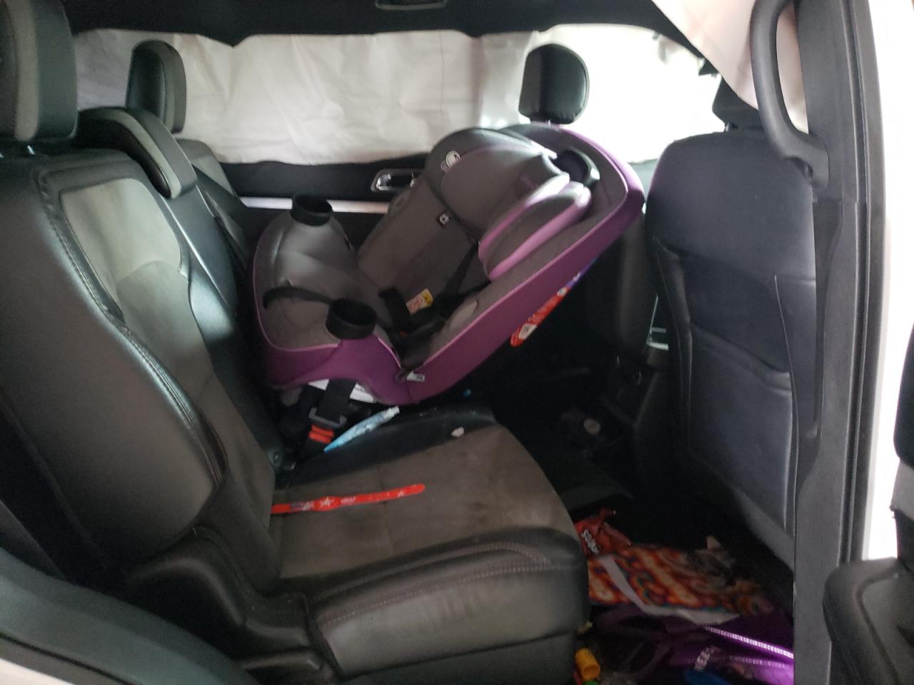 Photo 6 from auction – 2017 FORD EXPLORER X with VIN 1FM5K8D87HGD09090