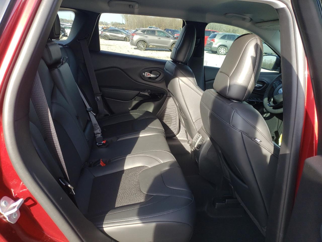 Photo 6 from auction – 2021 JEEP CHEROKEE L with VIN 1C4PJLLB5MD220906