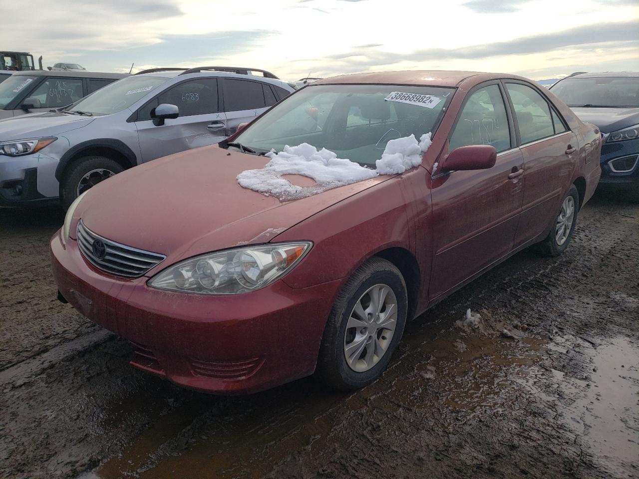 Photo 2 from auction – 2005 TOYOTA CAMRY LE with VIN 4T1BF30K15U103451