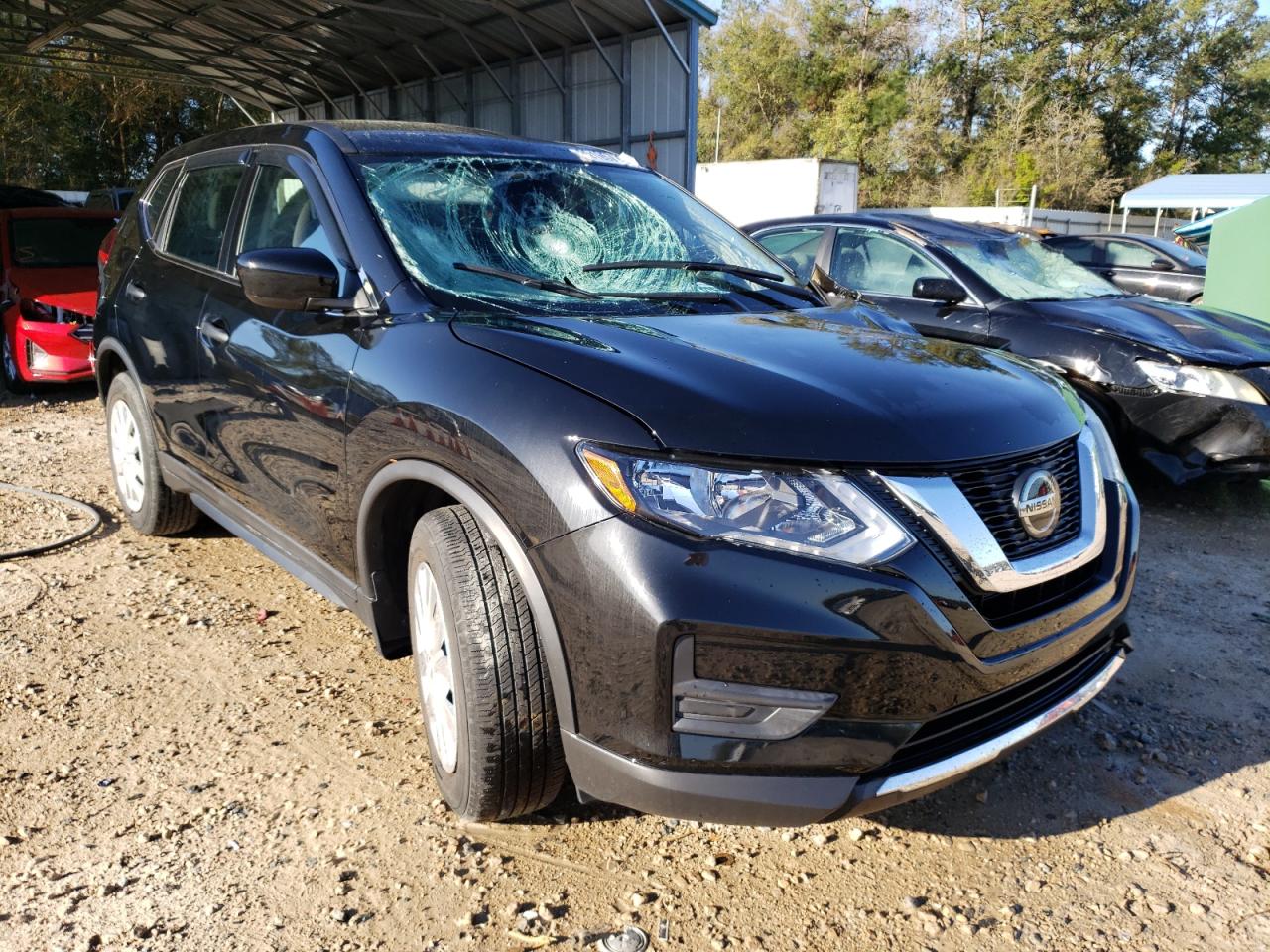 NISSAN ROGUE S 2019 with VIN 5N1AT2MT8KC781620 - Photo from auction