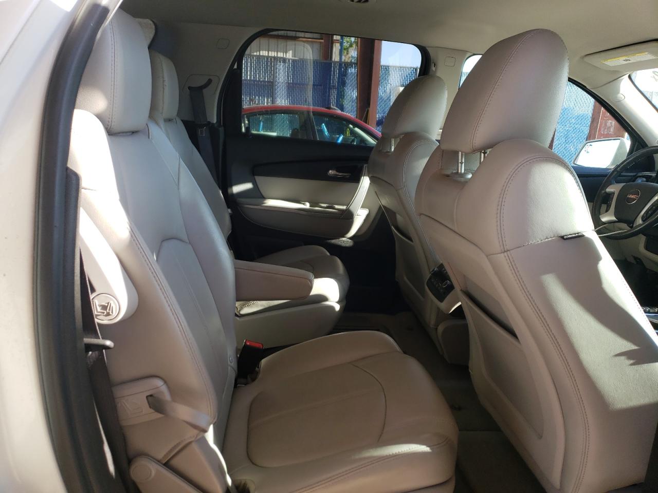 Photo 6 from auction – 2012 GMC ACADIA SLT with VIN 1GKKRRED6CJ242616