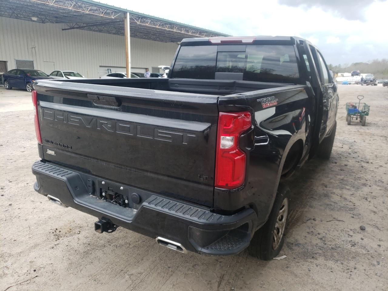Photo 4 from auction – 2021 CHEVROLET SILVERADO with VIN 1GCPYFEL5MZ353901