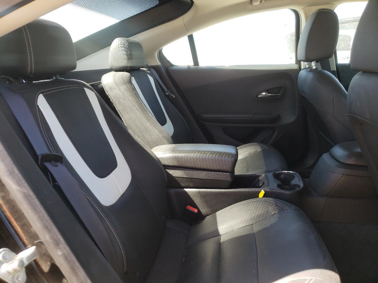 Photo 6 from auction – 2013 CHEVROLET VOLT with VIN 1G1RB6E49DU100413