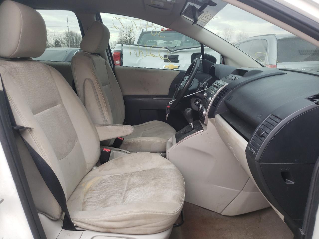 Photo 5 from auction – 2009 MAZDA 5 with VIN JM1CR293190343859