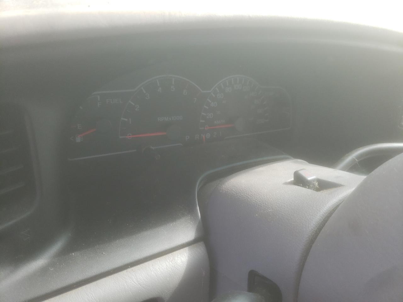 Photo 8 from auction – 2000 FORD WINDSTAR S with VIN 2FMDA5344YBB00070