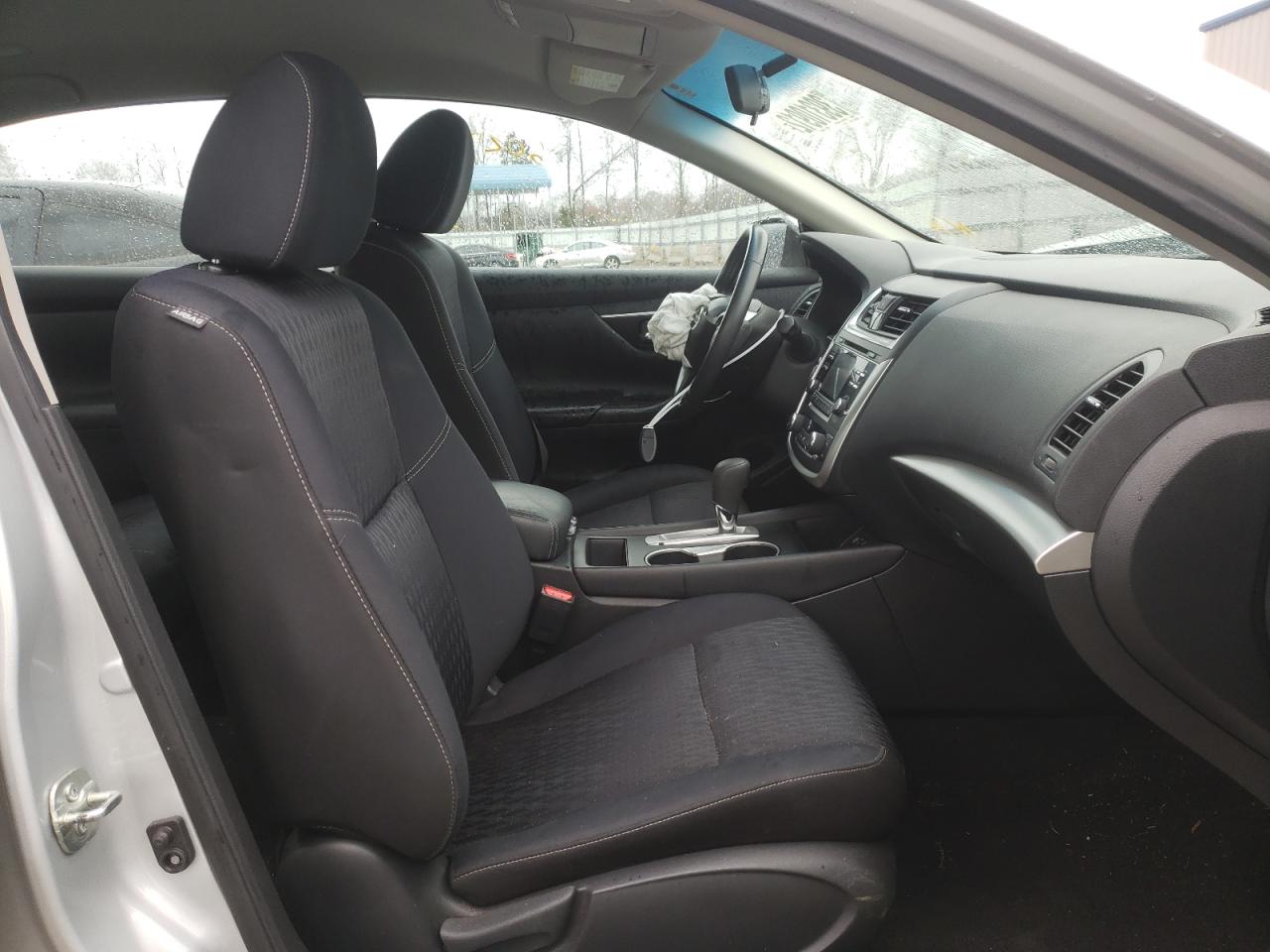 Photo 5 from auction – 2017 NISSAN ALTIMA 2.5 with VIN 1N4AL3AP8HC287788