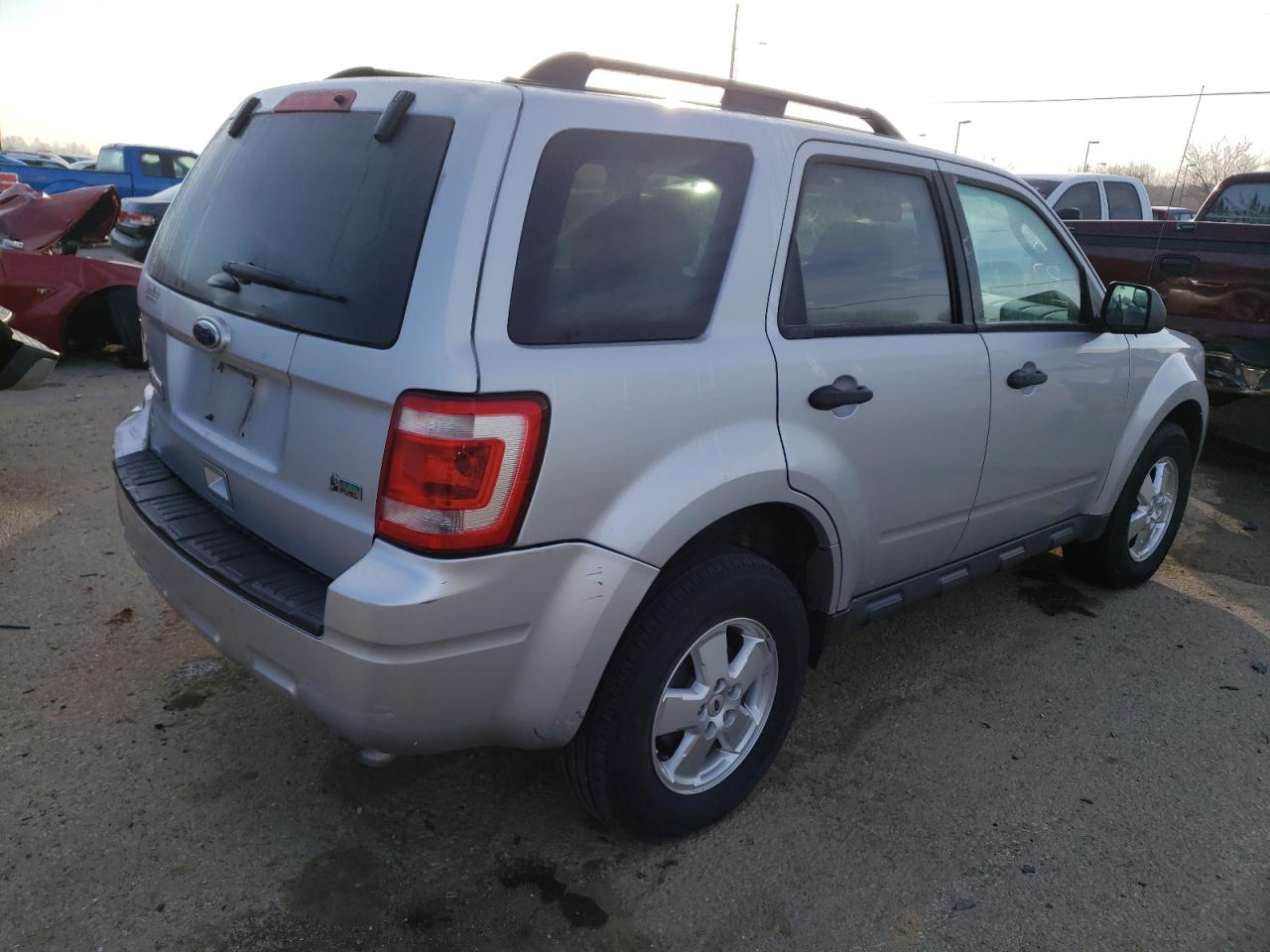 Photo 4 from auction – 2012 FORD ESCAPE XLT with VIN 1FMCU0DG5CKA78089