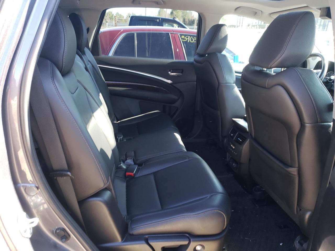 Photo 6 from auction – 2018 ACURA MDX with VIN 5J8YD4H33JL023769