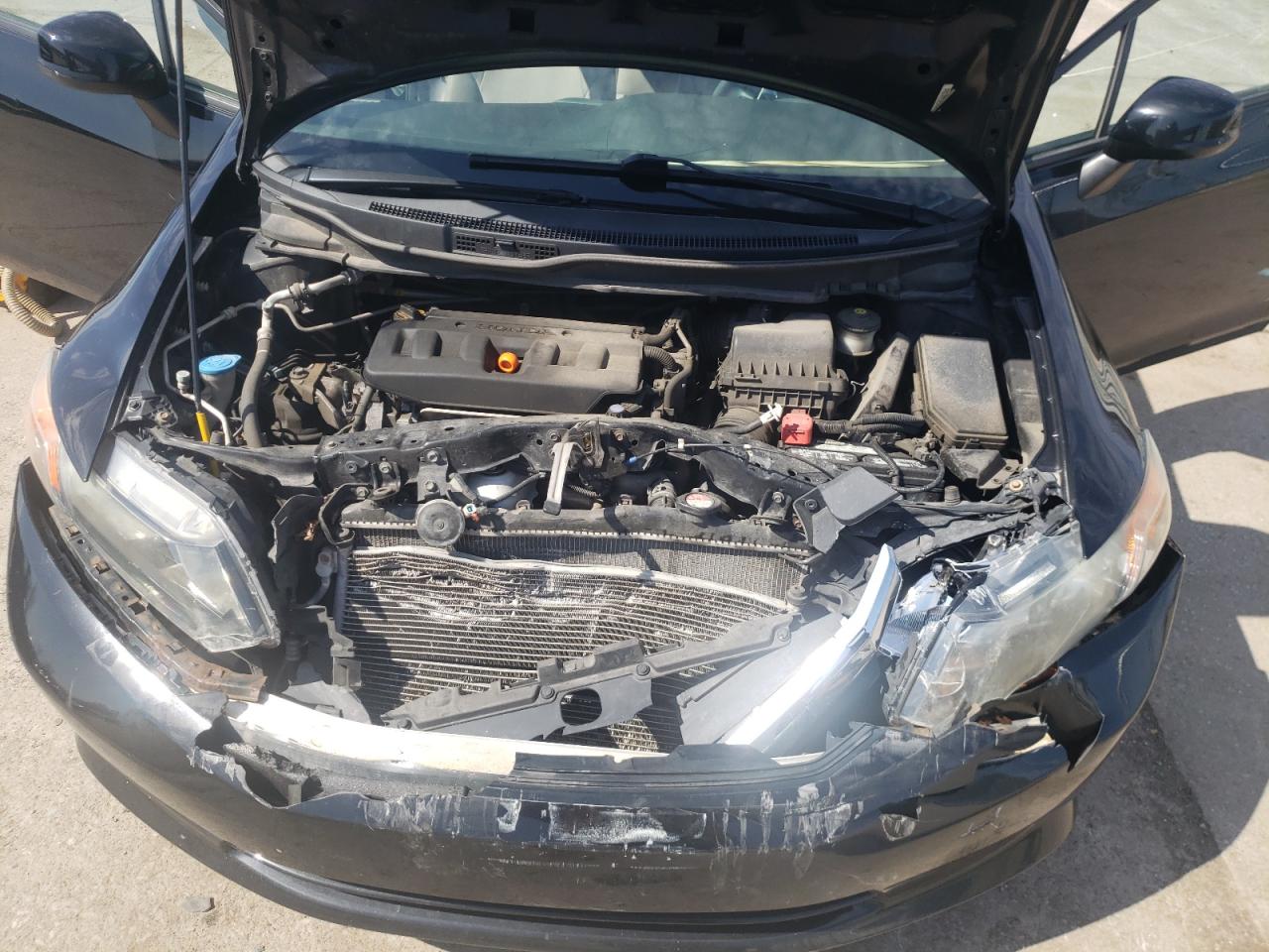Photo 7 from auction – 2012 HONDA CIVIC LX with VIN 19XFB2F55CE019495