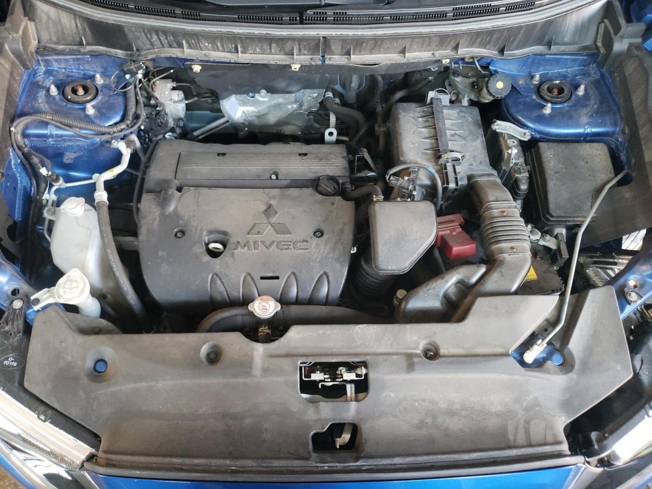 Photo 7 from auction – 2016 MITSUBISHI OUTLANDER with VIN JA4AR4AW6GZ045674