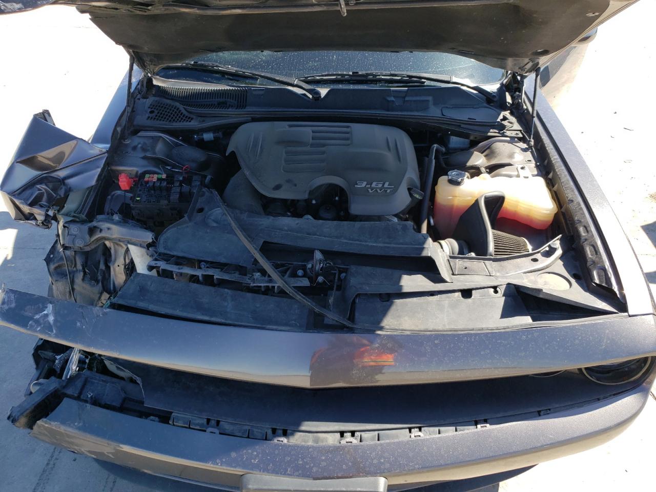 Photo 7 from auction – 2018 DODGE CHALLENGER with VIN 2C3CDZAG7JH132157