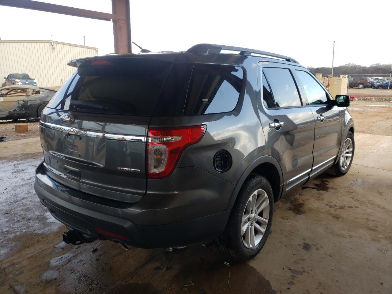 Photo 4 from auction – 2015 FORD EXPLORER X with VIN 1FM5K7D89FGB87680