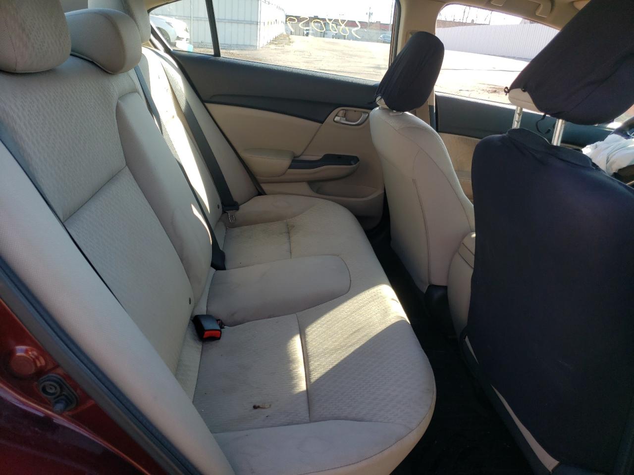 Photo 6 from auction – 2014 HONDA CIVIC LX with VIN 19XFB2F59EE251133