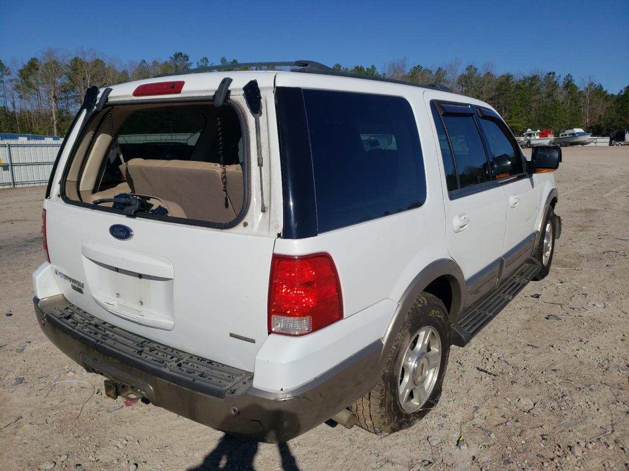 Photo 4 from auction – 2003 FORD EXPEDITION with VIN 1FMPU17L53LB40889