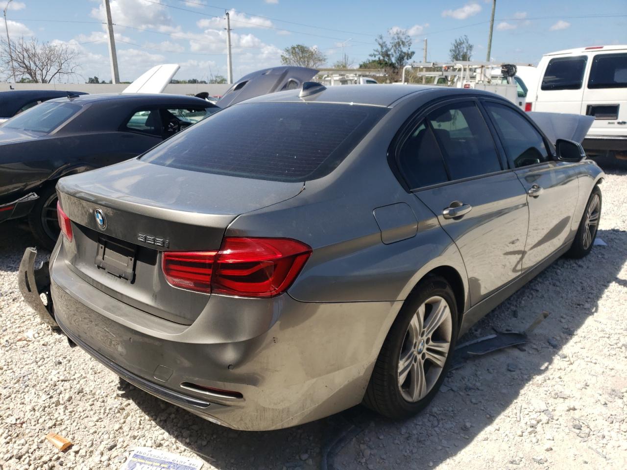 Photo 4 from auction – 2016 BMW 328 I SULE with VIN WBA8E9G52GNT84562