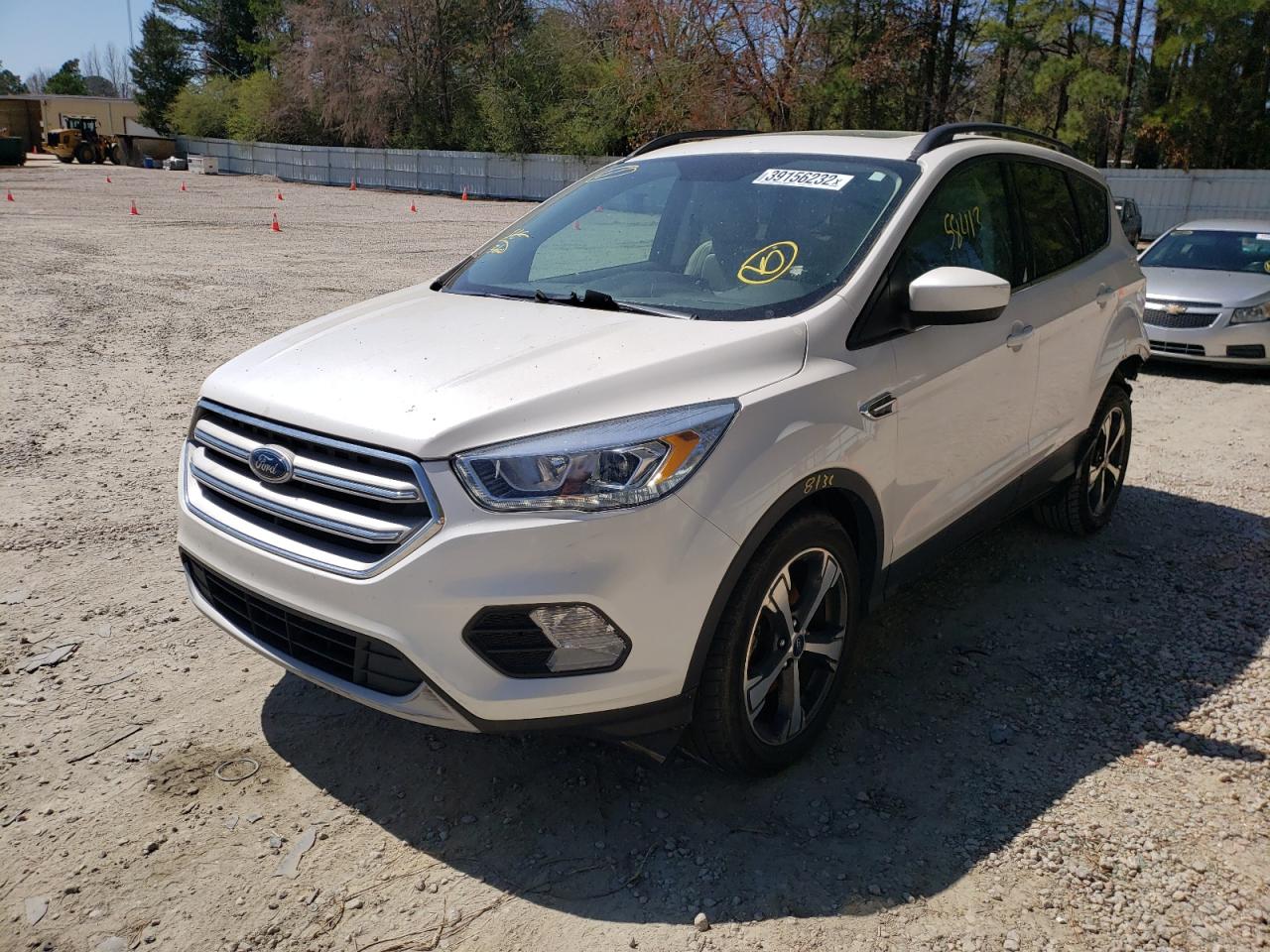 Photo 2 from auction – 2018 FORD ESCAPE SEL with VIN 1FMCU0HD4JUC44622