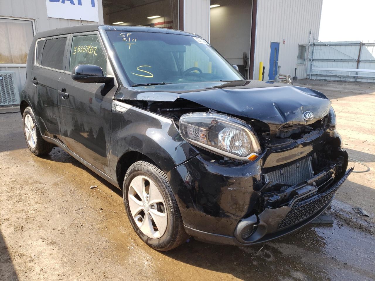 KIA SOUL 2014 with VIN KNDJN2A21E7723940 - Photo from auction