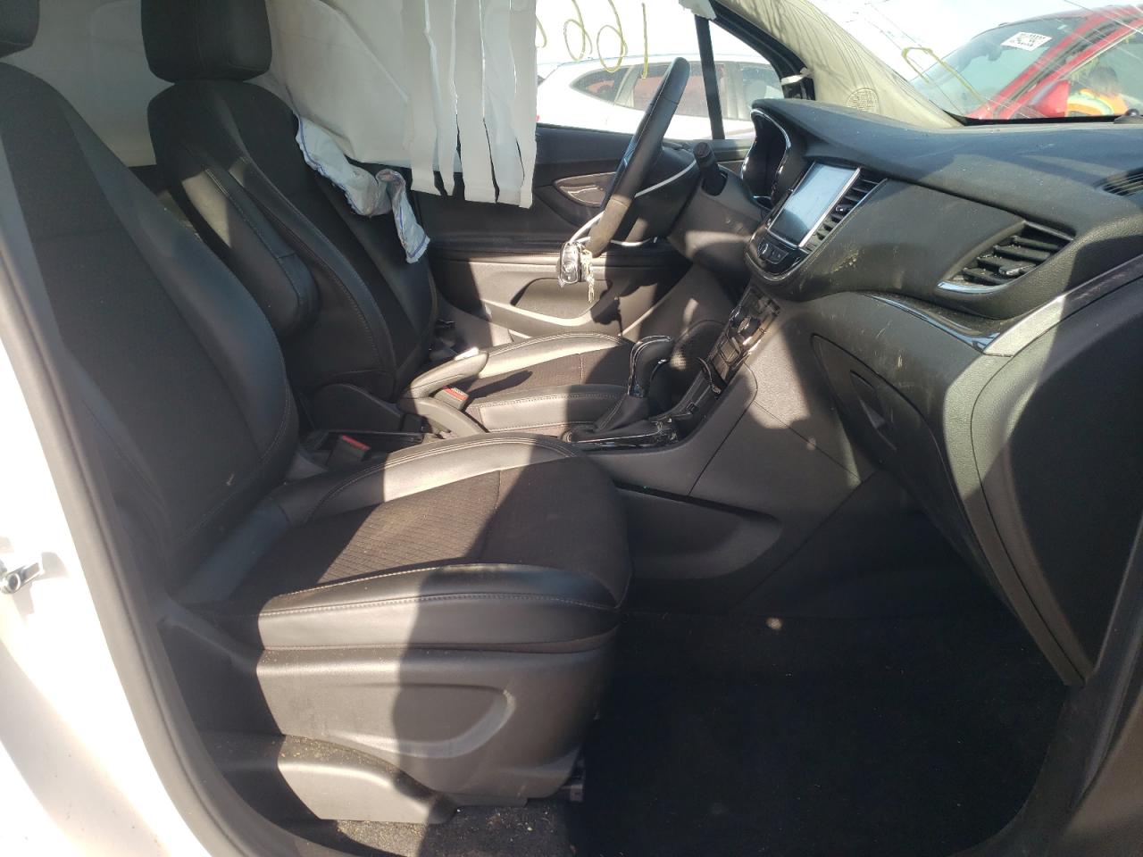 Photo 5 from auction – 2019 BUICK ENCORE PRE with VIN KL4CJESB8KB929070